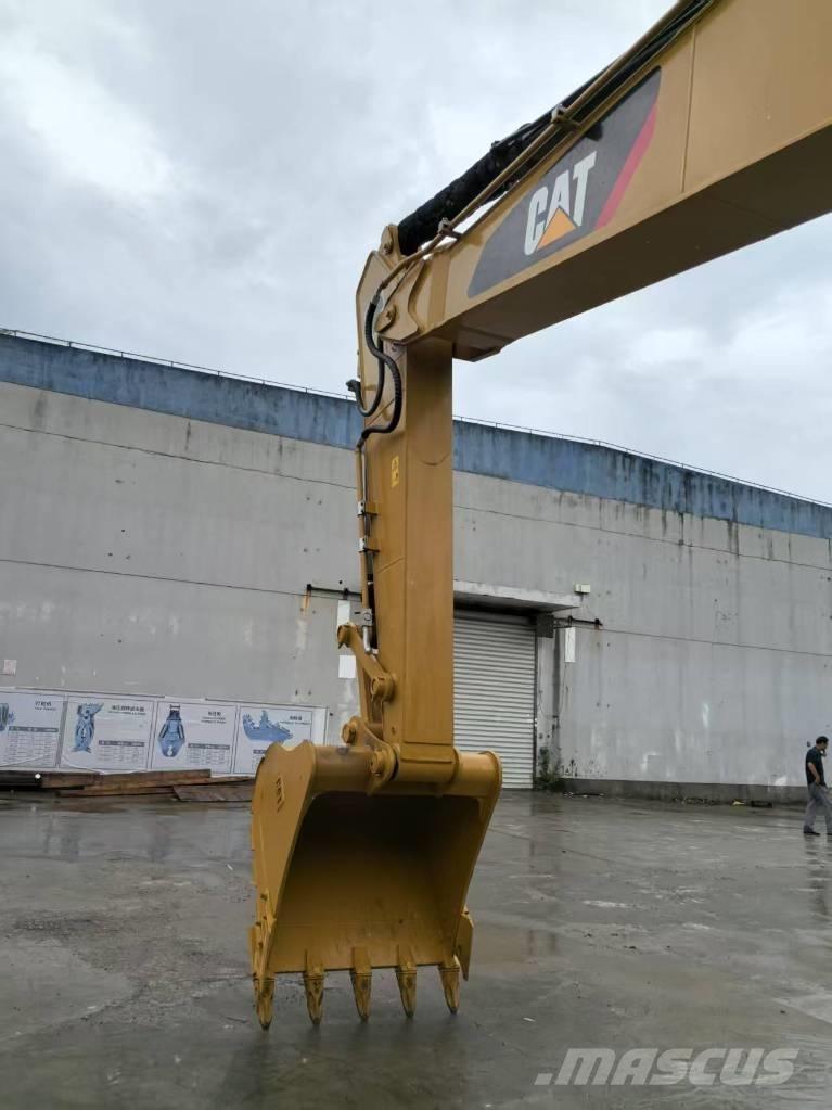 CAT 320 D L 大型油圧ショベル12t以上（パワーショベル・ユンボ）