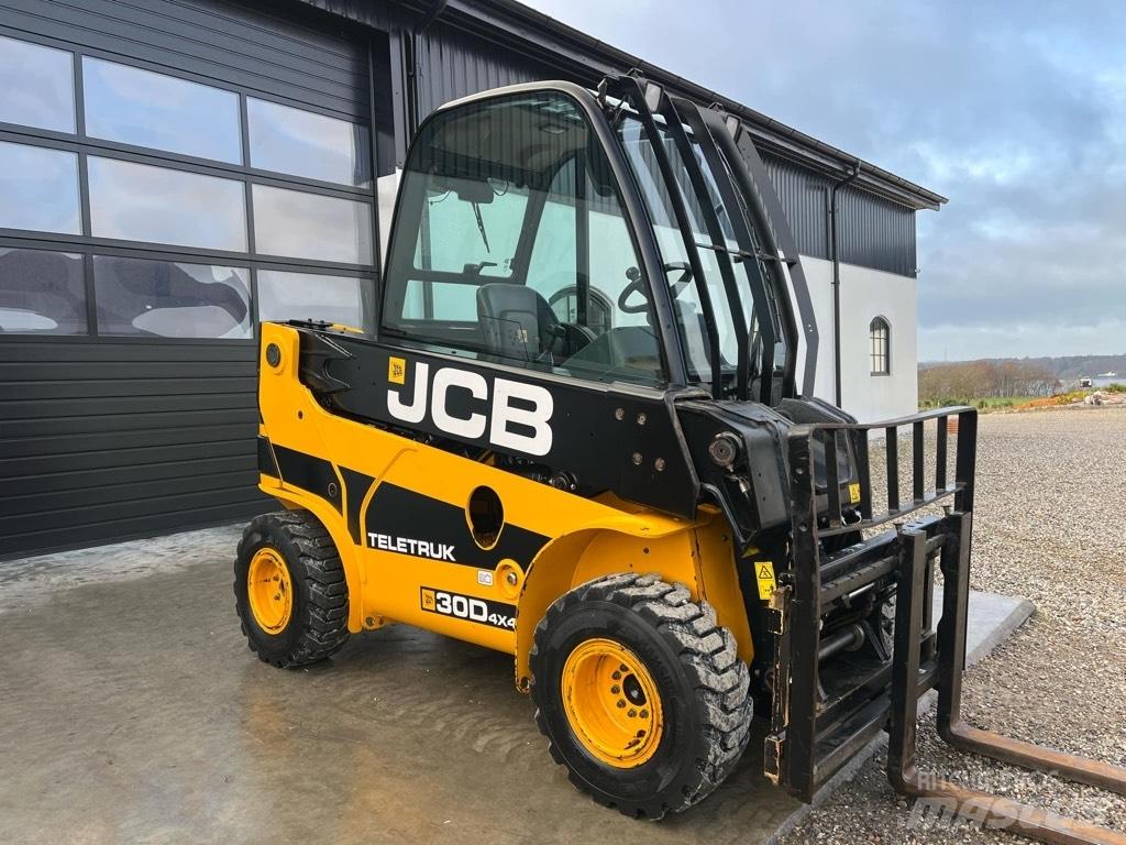 JCB TLT 30 D テレスコーピックハンドラー