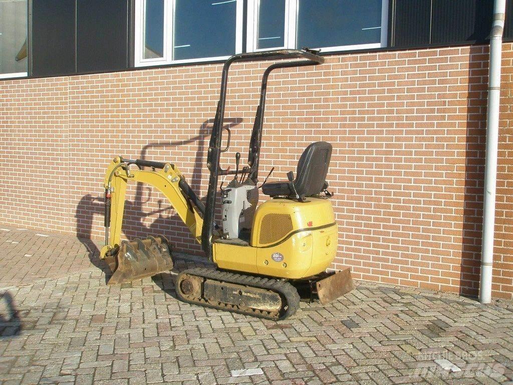CAT 300.9 ミニ油圧ショベル 7t以下（ミニユンボ・ミニディガー）