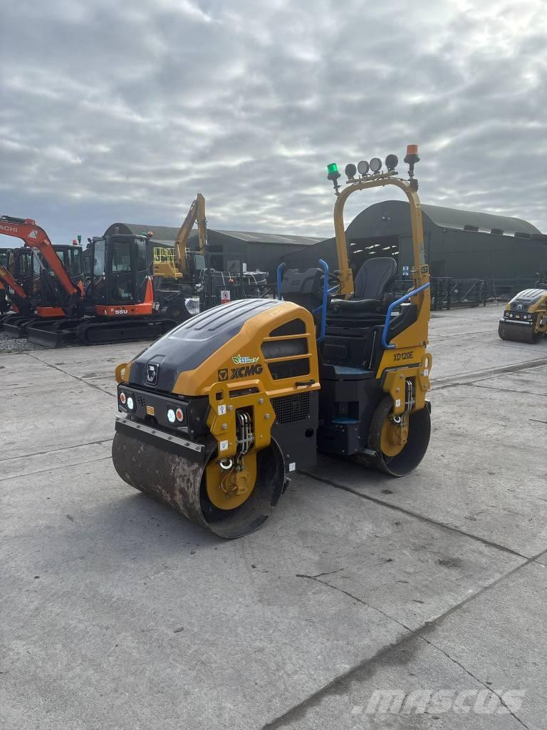 XCMG XD120 タンデムローラ