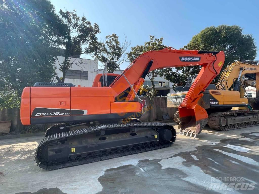 Doosan DX 225 LC ロングリーチ/ロングアーム
