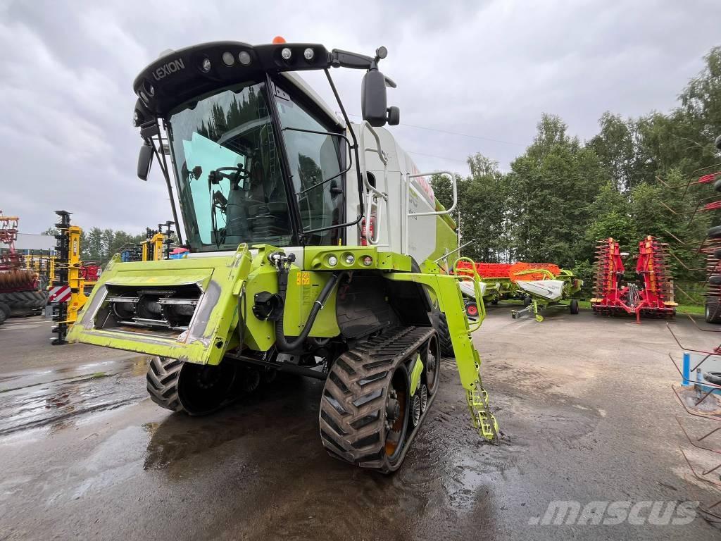 CLAAS Lexion 750 TT コンバイン