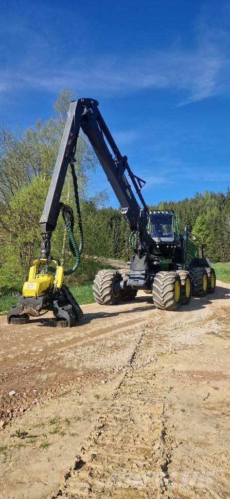 John Deere 1270 G ハーベスター