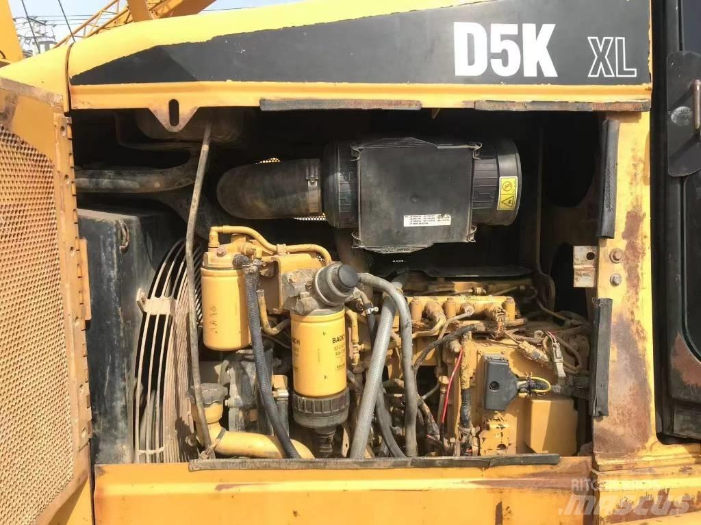 CAT D 5 K ブルドーザー