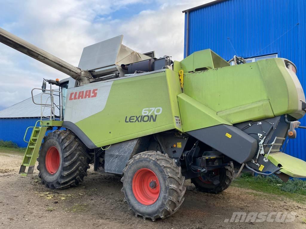 CLAAS Lexion 670 コンバイン
