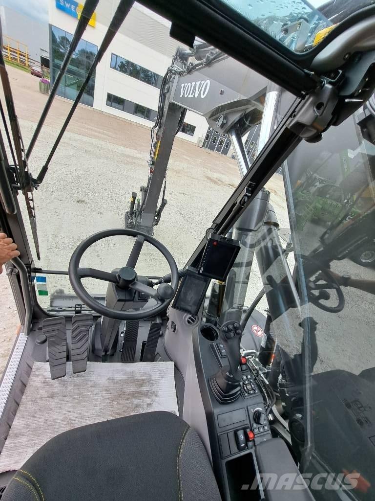 Volvo EWR 150 E ホイール式油圧ショベル（パワーショベル・ユンボ・バックホー）