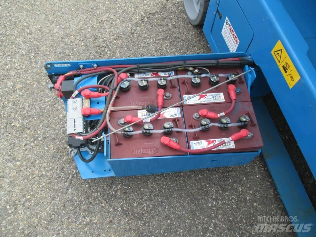 Genie GS 2646 シザースリフト