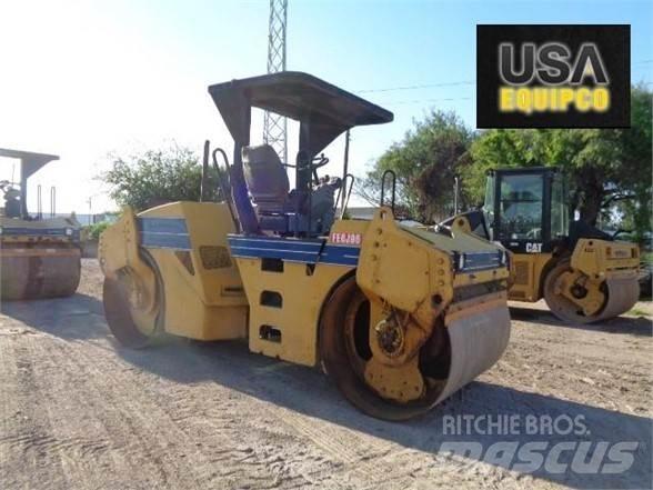 CAT CB-534D 振動ローラ