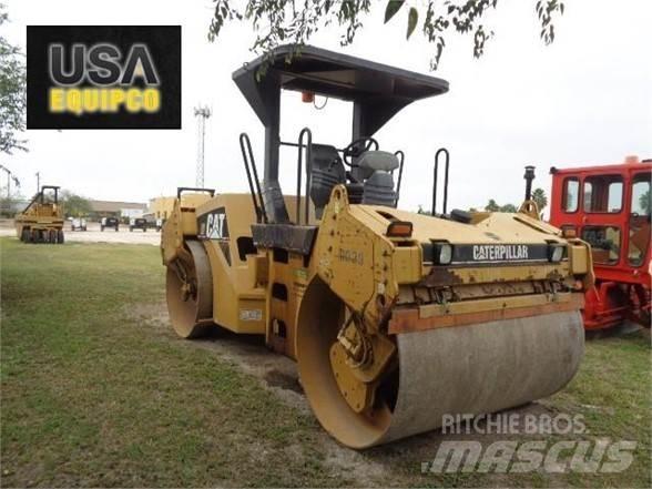 CAT CB-534DXW 振動ローラ