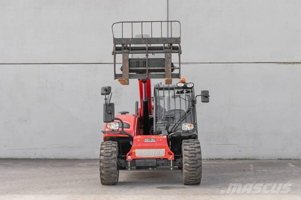 Manitou MT 625 テレスコーピックハンドラー