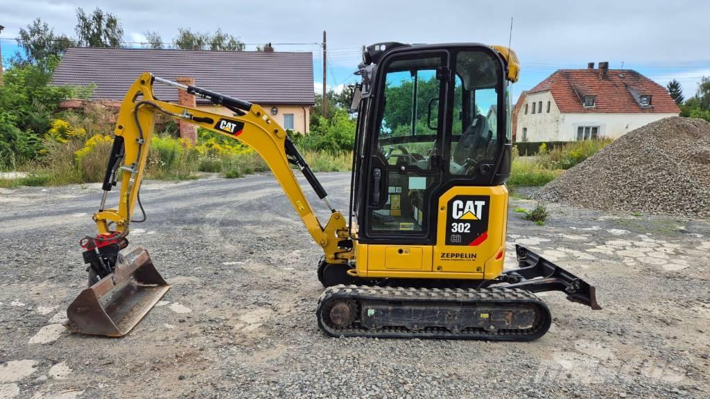 CAT 302 CR ミニ油圧ショベル 7t以下（ミニユンボ・ミニディガー）
