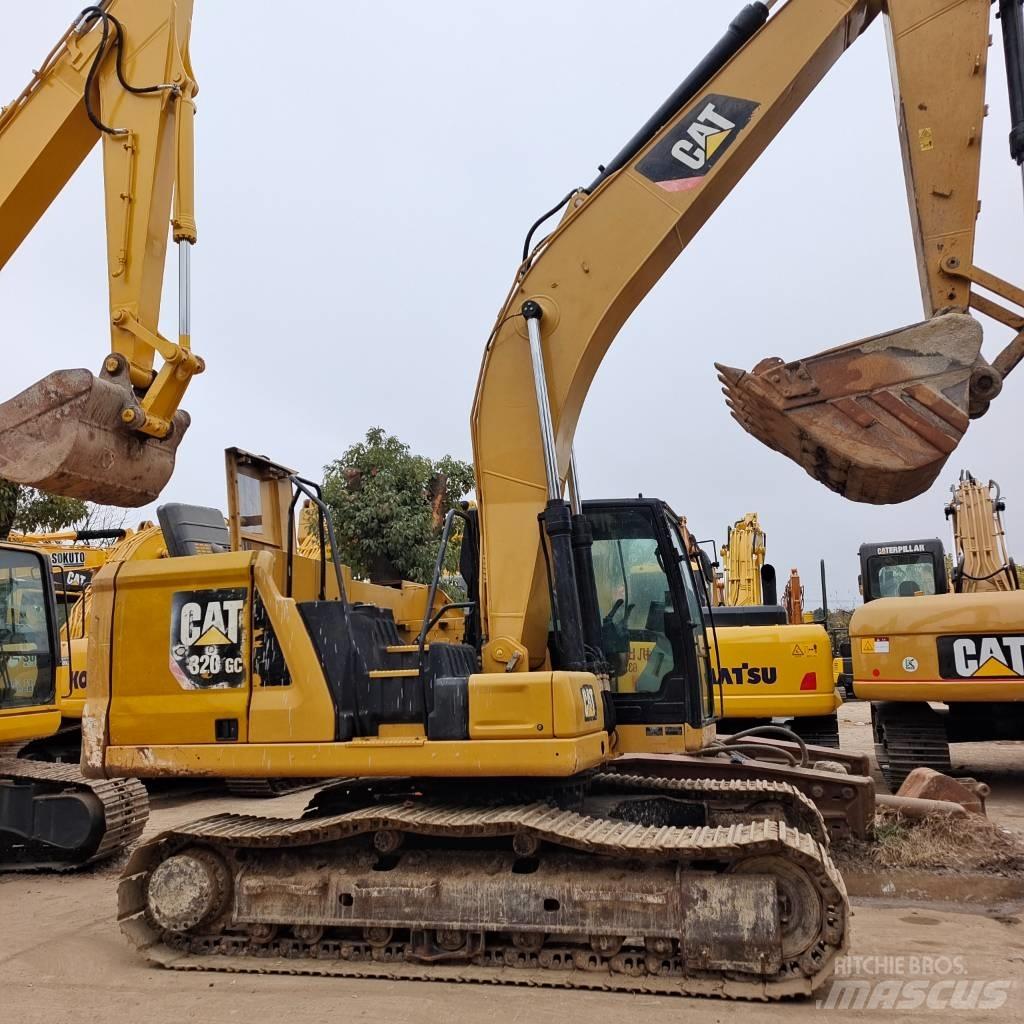 CAT 320GC 大型油圧ショベル12t以上（パワーショベル・ユンボ）