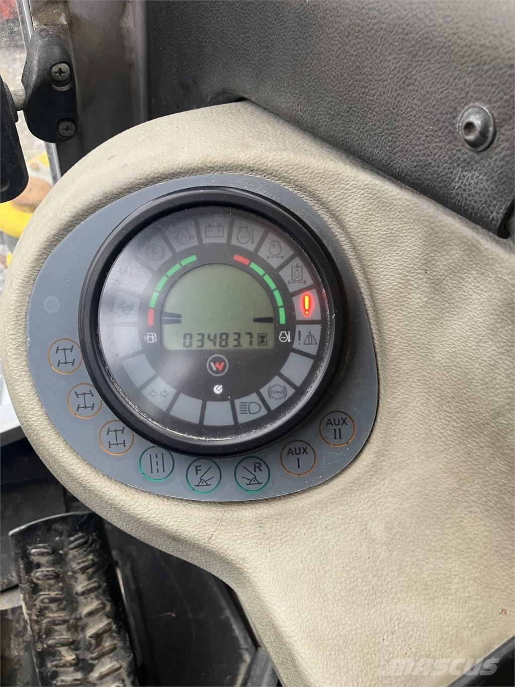 Wacker Neuson 9503 ホイール式油圧ショベル（パワーショベル・ユンボ・バックホー）