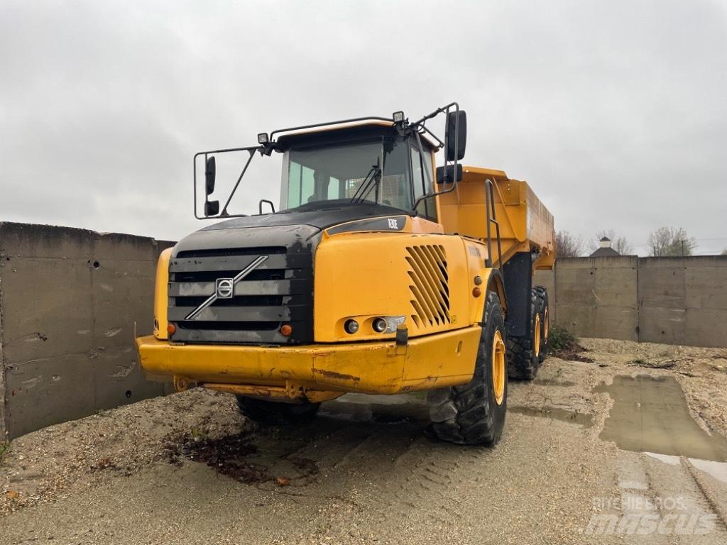 Volvo A 30 E アーティキュレート式ダンプトラック