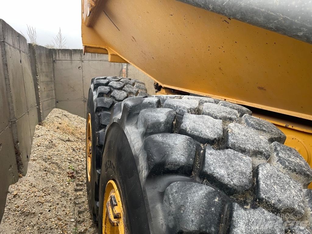 Volvo A 30 E アーティキュレート式ダンプトラック