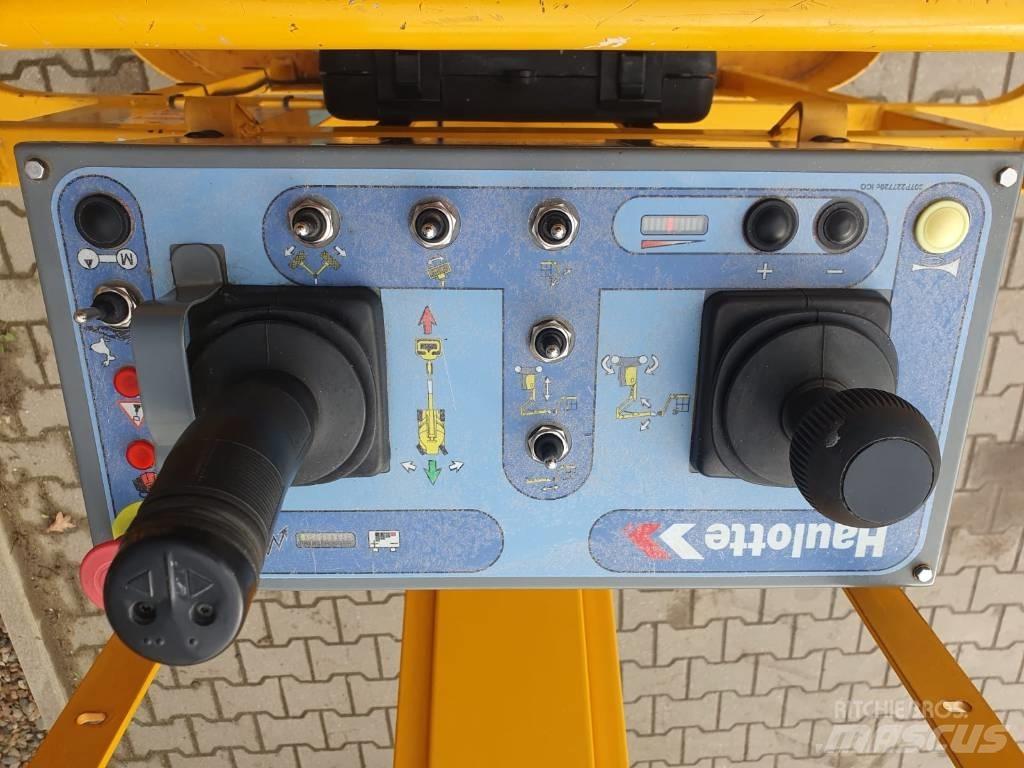 Haulotte HA 12 CJ ブームリフト　屈伸型
