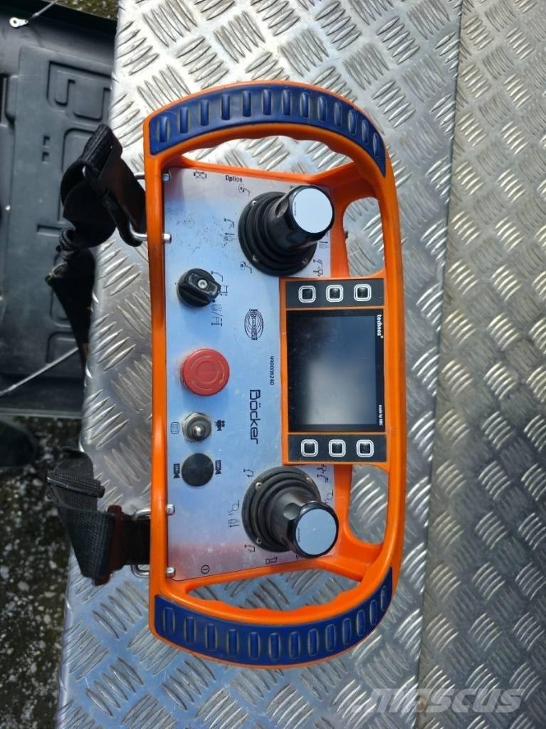 Böcker AHK 36/2400 その他昇降機・クレーン