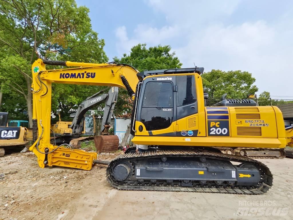 Komatsu PC 200-8 大型油圧ショベル12t以上（パワーショベル・ユンボ）