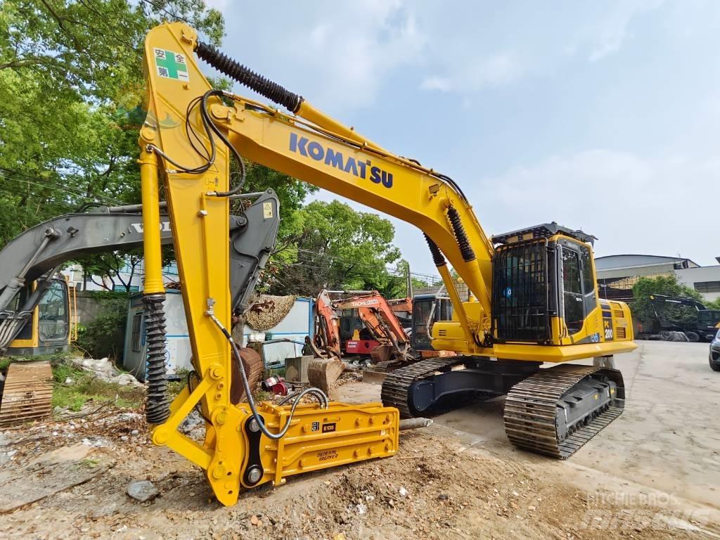 Komatsu PC 200-8 大型油圧ショベル12t以上（パワーショベル・ユンボ）