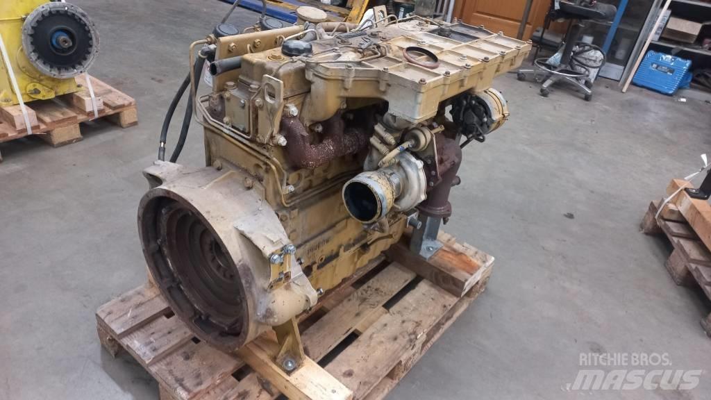 CAT 3056 エンジン