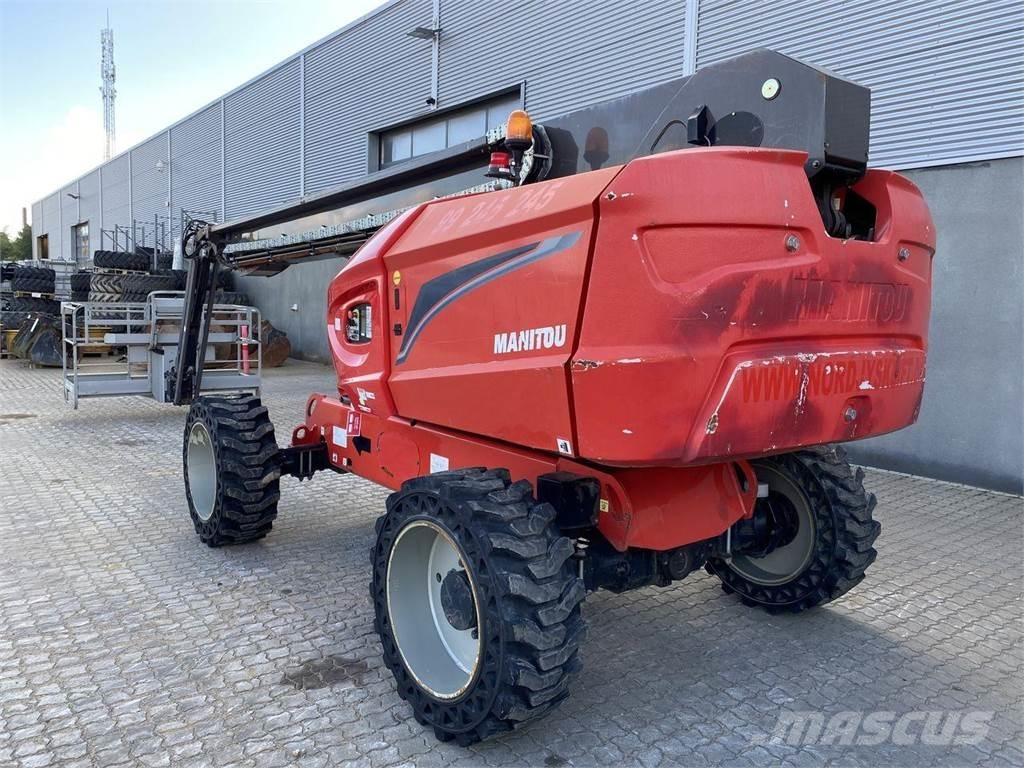 Manitou 200TJ+ ブームリフト　屈伸型