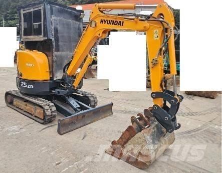 Hyundai Robex 25 Z ミニ油圧ショベル 7t以下（ミニユンボ・ミニディガー）