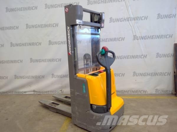 Jungheinrich EJC 112 ウォーキンフォークリフト
