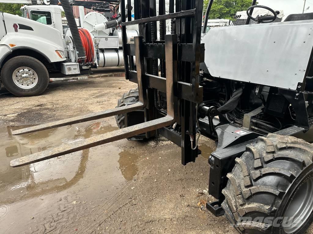 Palfinger CR50 ラフターテレントラック