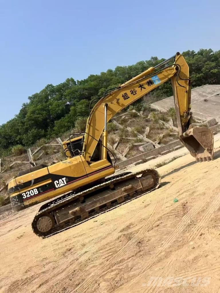 CAT 320 B L 大型油圧ショベル12t以上（パワーショベル・ユンボ）