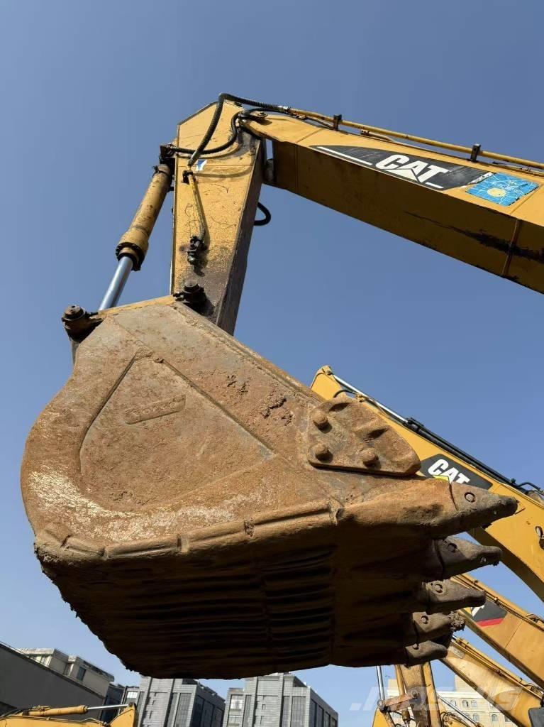 CAT 320 B L 大型油圧ショベル12t以上（パワーショベル・ユンボ）