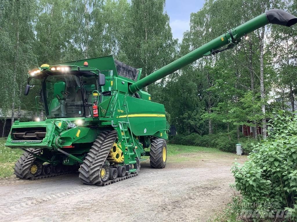 John Deere T 670 コンバイン