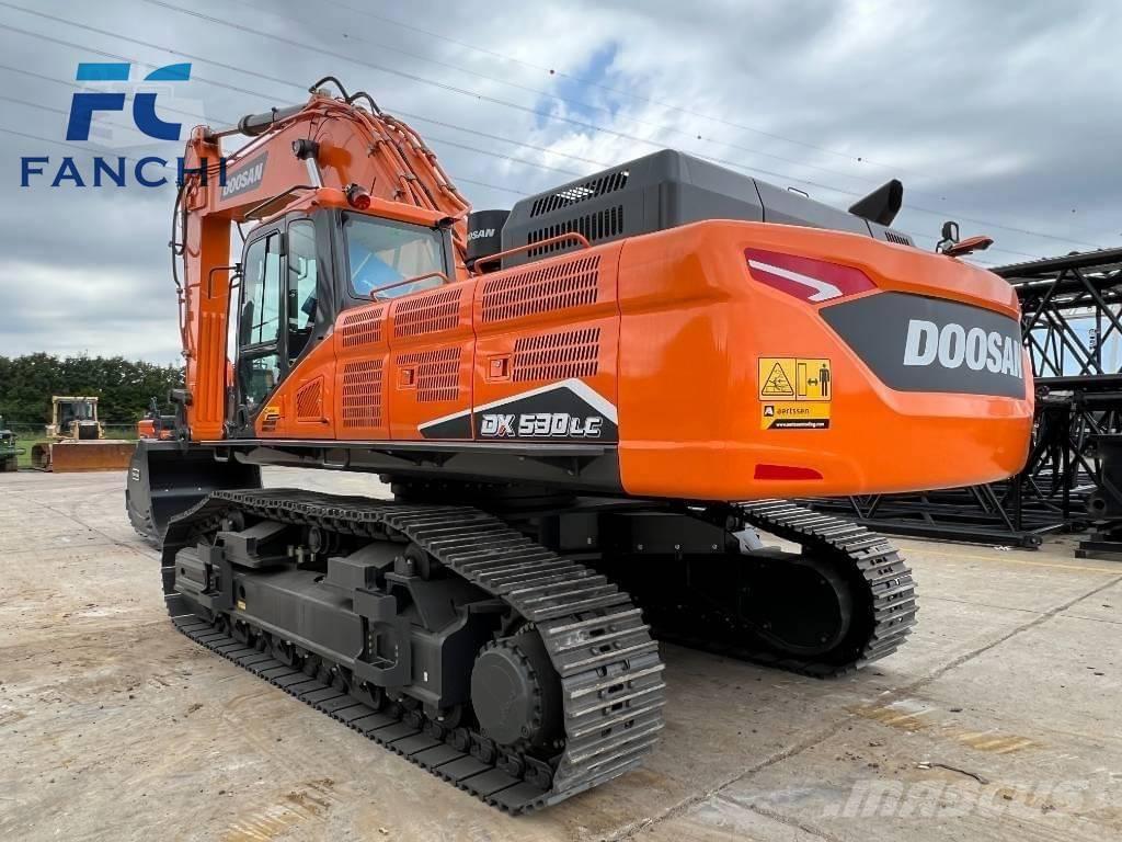 Doosan DX 530 LC-3 大型油圧ショベル12t以上（パワーショベル・ユンボ）