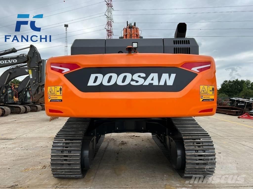 Doosan DX 530 LC-3 大型油圧ショベル12t以上（パワーショベル・ユンボ）