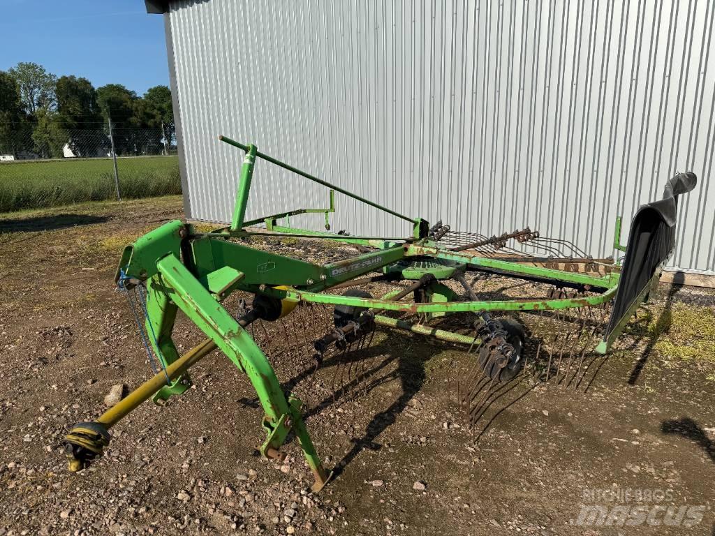 Deutz-Fahr KS 1.70 ウィンドローア/レーキ