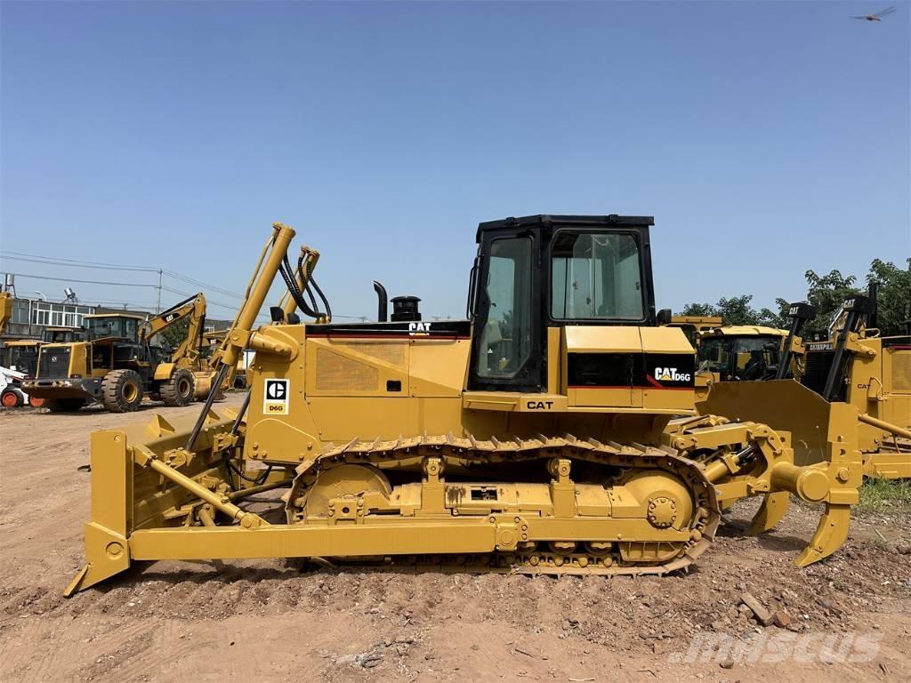CAT D 6 G ブルドーザー