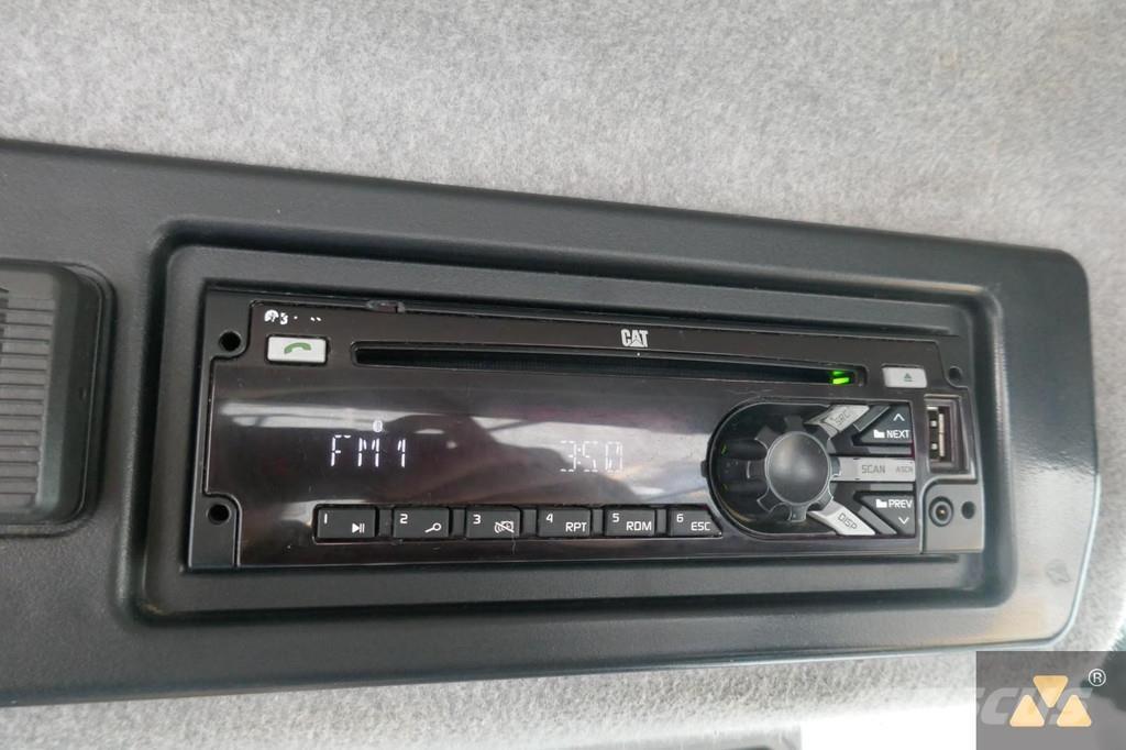 CAT 966M ホイールローダー・タイヤショベル