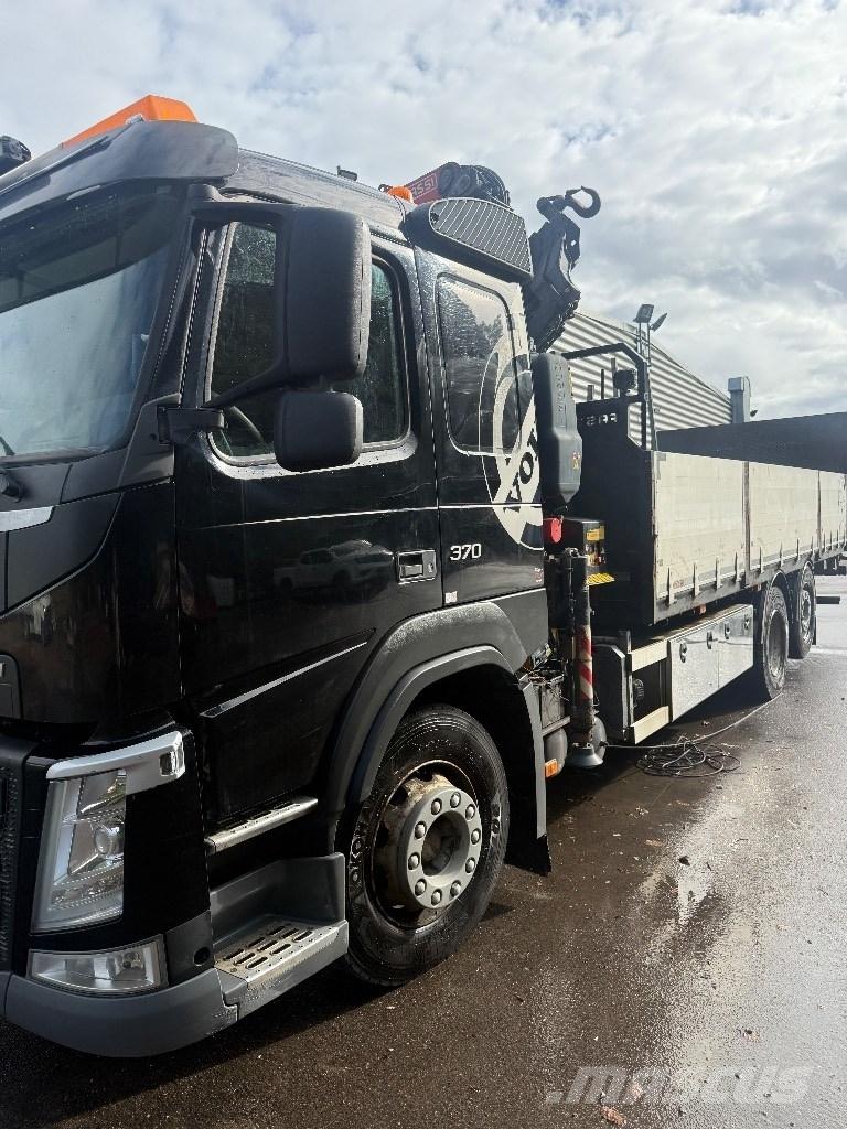 Volvo FM 370 クレーントラック、ユニック車