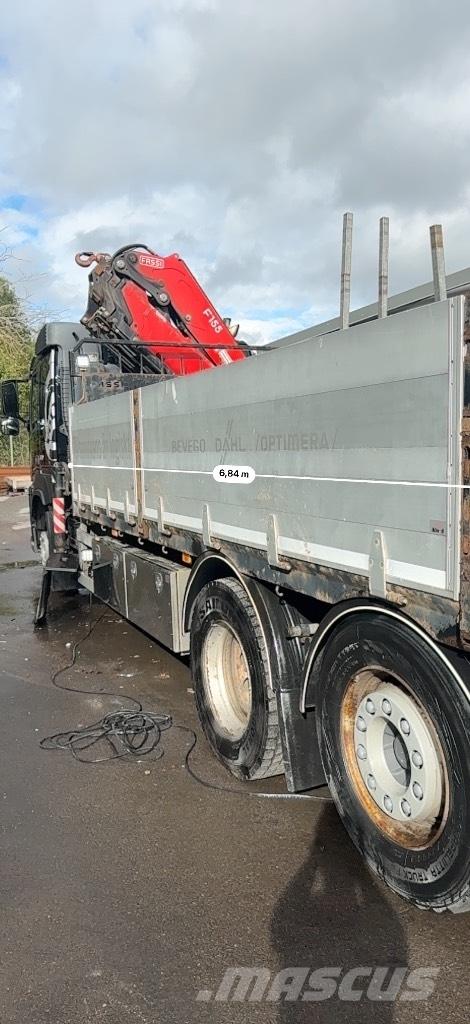 Volvo FM 370 クレーントラック、ユニック車