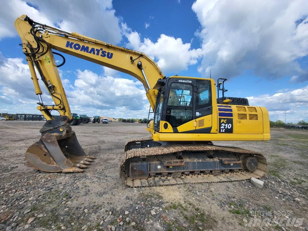 Komatsu PC210-11E0 大型油圧ショベル12t以上（パワーショベル・ユンボ）
