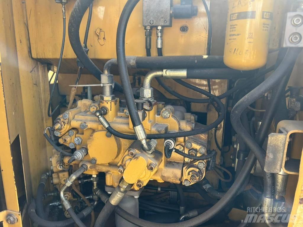 CAT 312 C L 大型油圧ショベル12t以上（パワーショベル・ユンボ）