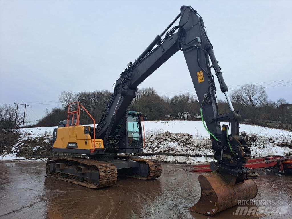 Volvo EC 220 EL 大型油圧ショベル12t以上（パワーショベル・ユンボ）