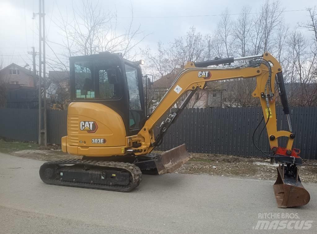 CAT 303 E CR 大型油圧ショベル12t以上（パワーショベル・ユンボ）
