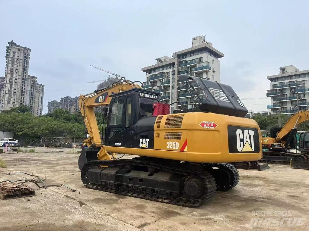 CAT 325D 大型油圧ショベル12t以上（パワーショベル・ユンボ）