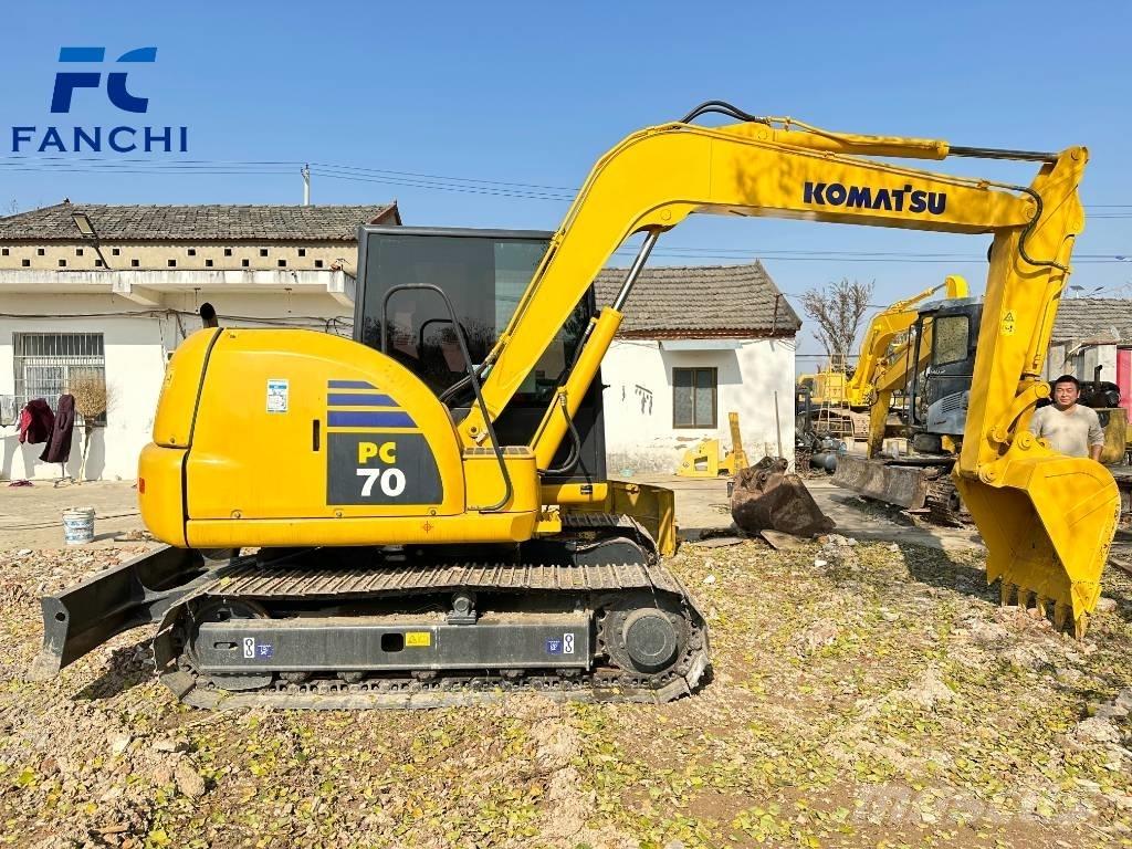 Komatsu PC 70-8 大型油圧ショベル12t以上（パワーショベル・ユンボ）
