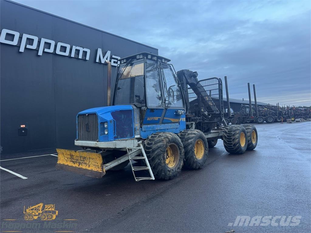 Rottne F15 フォワーダー