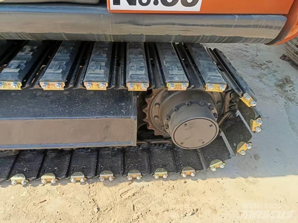 Hitachi ZX 70 中型油圧ショベル 7ｔ-12ｔ（ユンボ・パワーショベル・バックホー）