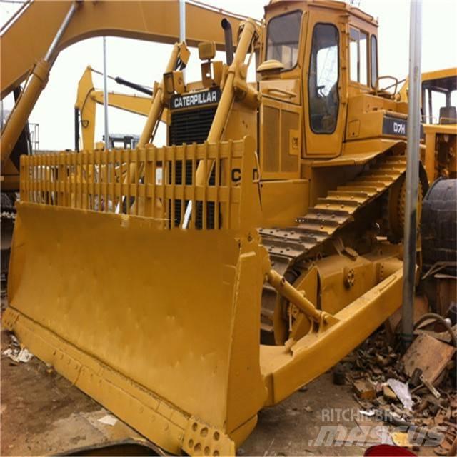 CAT D7H ブルドーザー