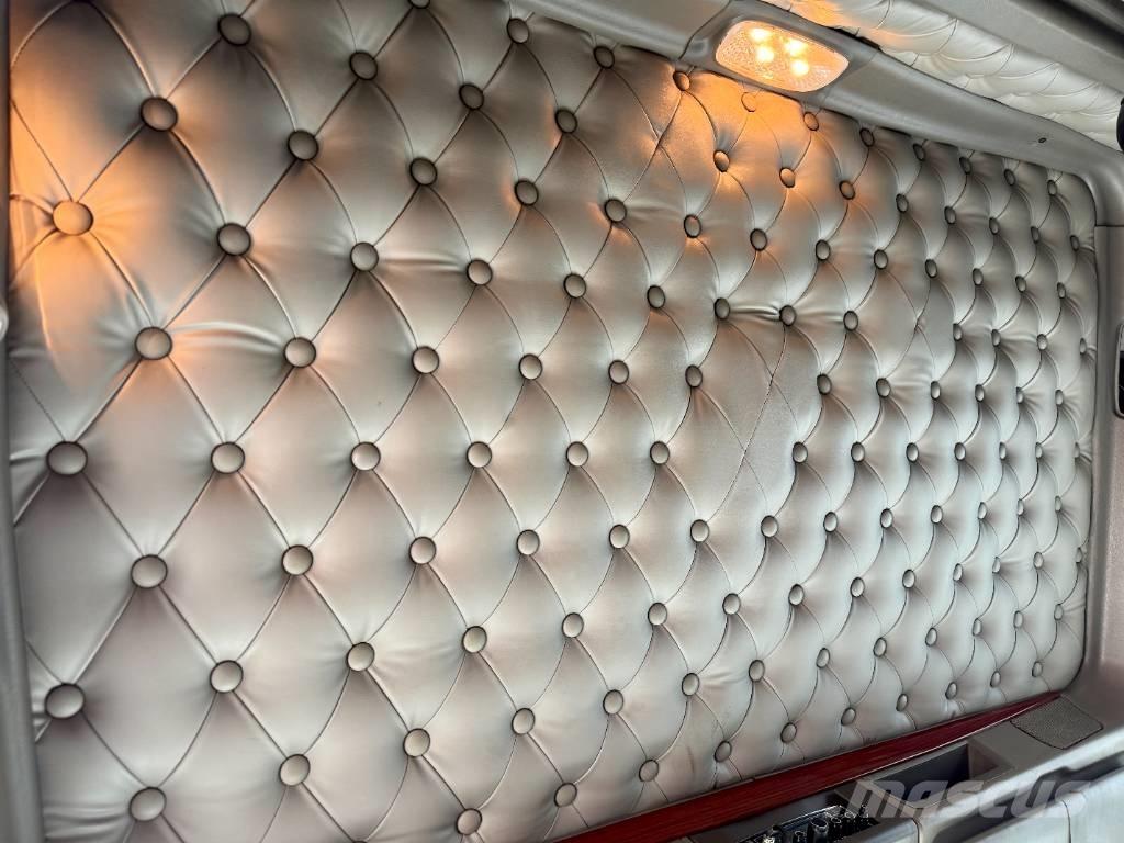 Kenworth W 900 中古トラクターヘッド | トレーラーヘッド