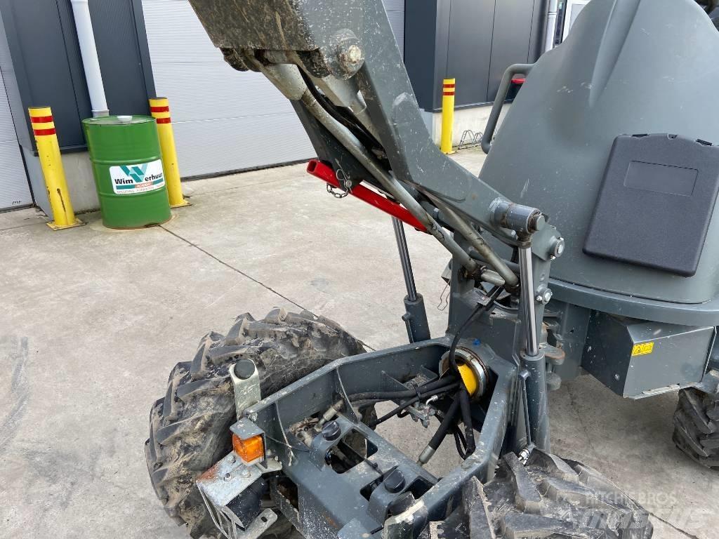 Wacker Neuson 1001 サイト　ダンプ
