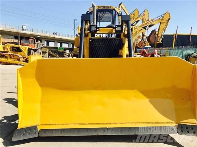 CAT D 6 H ブルドーザー